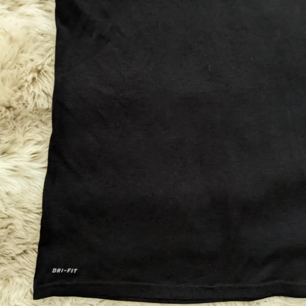 Nike DriFit Tank - Picture 4 of 6